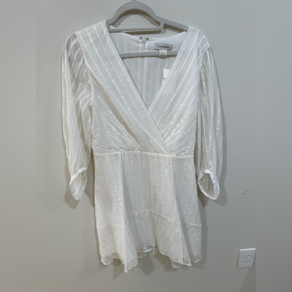 Club Monaco White Garment